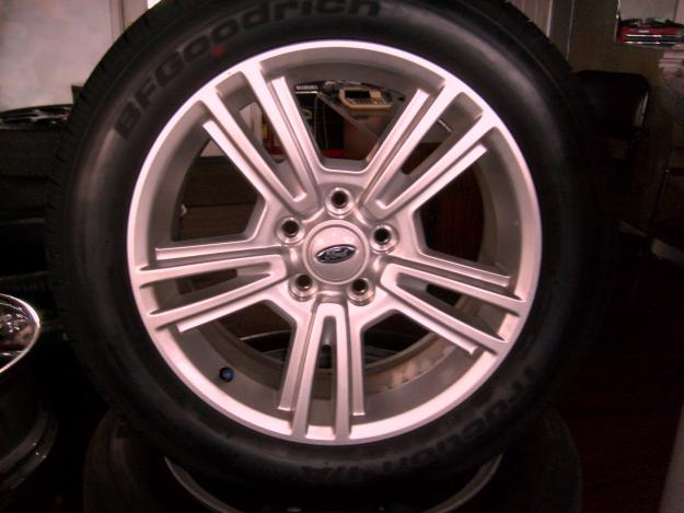 90311d1310055289-2011-v6-base-wheel-sale-1296679928_163037815_1-pictures-4-17-inch-mustang-wheels-tires.jpg